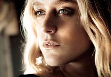 Зрители не хотят смотреть сериал с Клоэ Севиньи