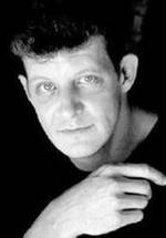 Дэниэл Мэсси Товелл фото