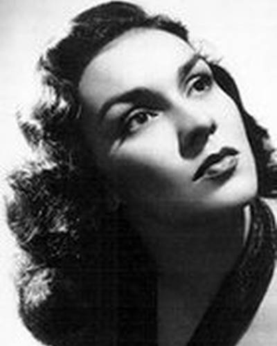 Ракель Ревуэлта фото