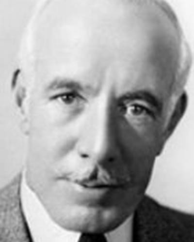 Льюис Стоун фото