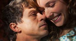 Кадр из фильма "Обратная сторона Луны" - 1