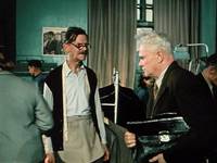 Кадр За витриной универмага