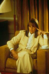 Кадр Город и деревня