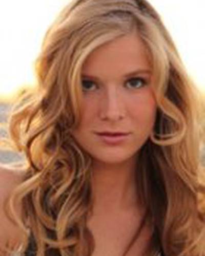 Molly Beucher фото