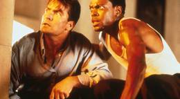 Кадр из фильма "Деньги решают все" - 2