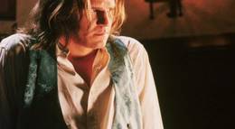 Кадр из фильма "Ангел" - 2