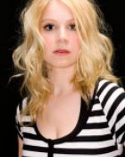 Памела Тола фото