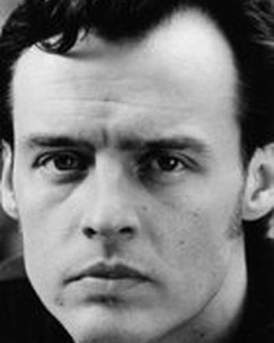 Пол Хилтон фото