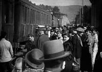 Кадр Прибытие поезда на вокзал города Ла-Сьота