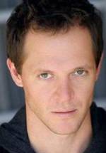 Гарет Ривз фото