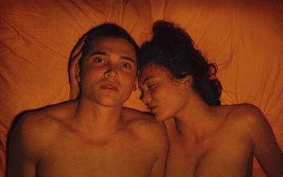 В кино на этой неделе: Прогулка над небоскребами, готика и секс в 3D