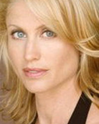 Кирстин Пирс фото