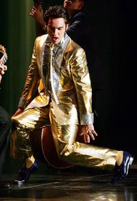 Кадр Элвис. Ранние Годы