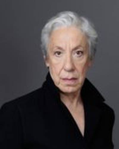 Anne Mertin фото