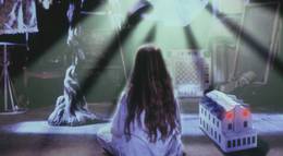 Кадр из фильма "Кукольный дом (видео)" - 1