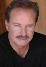 Алекс Хайд-Вайт фото