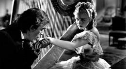 Кадр из фильма "Черная комната" - 1