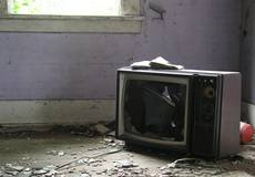 В Украине запретили 15 российских телеканалов