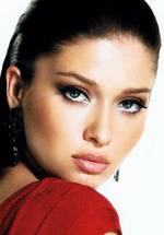 Нургюль Ешилчай фото