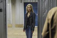 Кадр Быть человеком