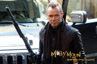 Кадр Молли Мун и волшебная книга гипноза