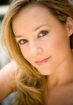 Julie Corgill фото