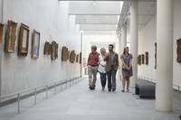 Кадр Полночь в Париже