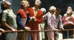 Кадр из фильма "Кокон" - 1