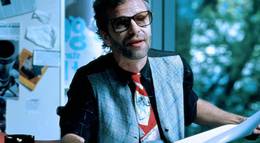 Кадр из фильма "Разгримированный" - 2