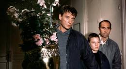 Кадр из фильма "Семейный совет" - 1