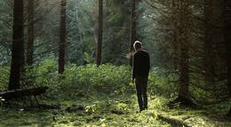 Кадр из фильма "Покой нам только снится" - 2