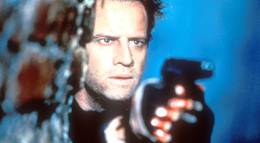 Кадр из фильма "Адреналин" - 1