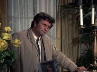 Кадр Коломбо: Леди ждет