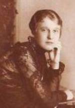 Гасси Холл фото