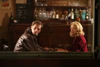 Кадр Ради женщины