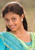 Амала Пол фото