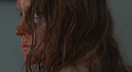 Кадр из фильма "Враждебность" - 1