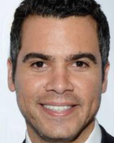 Кэш Уоррен фото