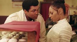 Кадр из фильма "Величайший" - 2