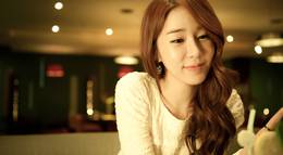 Кадр из фильма "Мужчина королевы Ин Хён" - 2