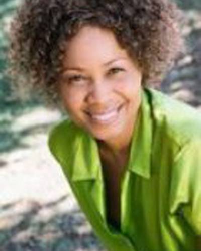 Crystal Jenious фото