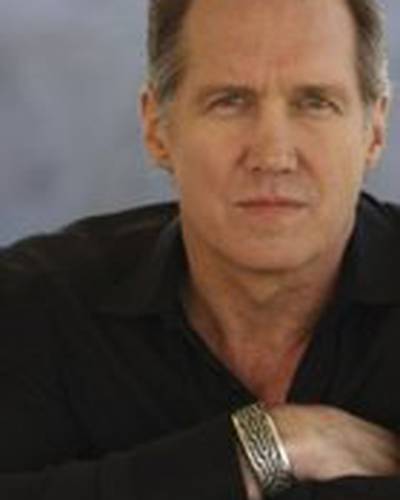 Гэбриэл Фолс фото