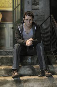 Кадр Быть человеком