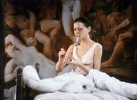 Кадр Горькие слезы Петры Фон Кант