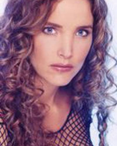 Вирна Флорес фото