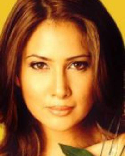 Ким Шарма фото