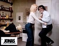 Кадр Иона, которому будет 25 лет в 2000 году