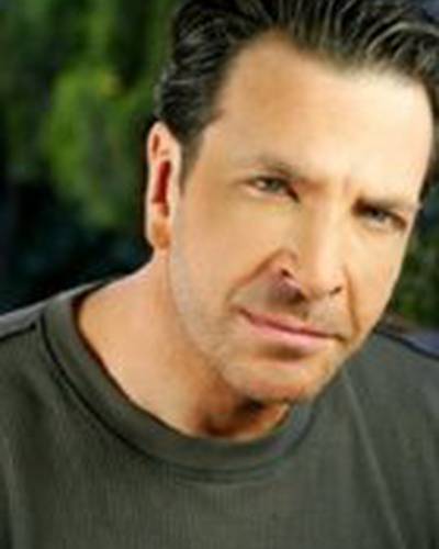 Тэй Брукс фото