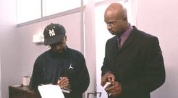 Кадр из фильма "Замороченные" - 2