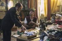 Кадр Мужчины и куры